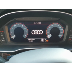 Audi Q3 1.5 Business Advanced